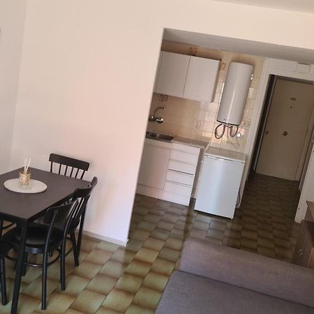 Lloret Centre Apartment โยเรตเดมาร์ ภายนอก รูปภาพ